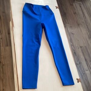 Carbon38 Blue Leggings Sleek Stretchy Design